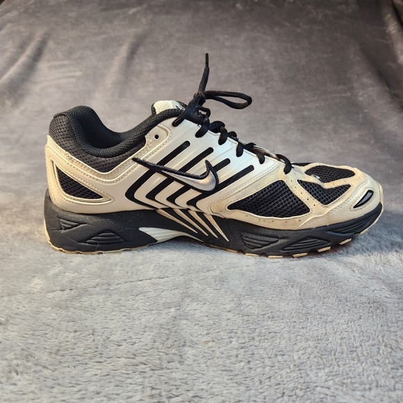 Nike Shoes Mens 11.5 White Black Air Pegasus 2005 2K5 Sneaker HQ5403-102 - Picture 2 of 12